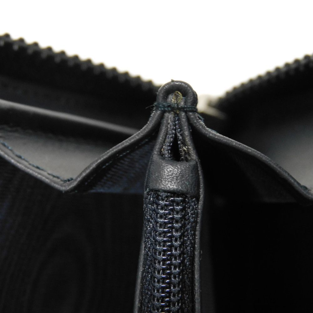 ジップアラウンドウォレット