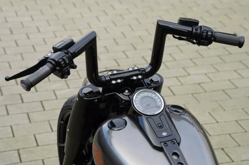 Sで油圧クラッチ車