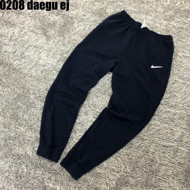 【Bunjang商品韓国直送】Nike(ナイキ） トレーナー ボトムス パンツ L