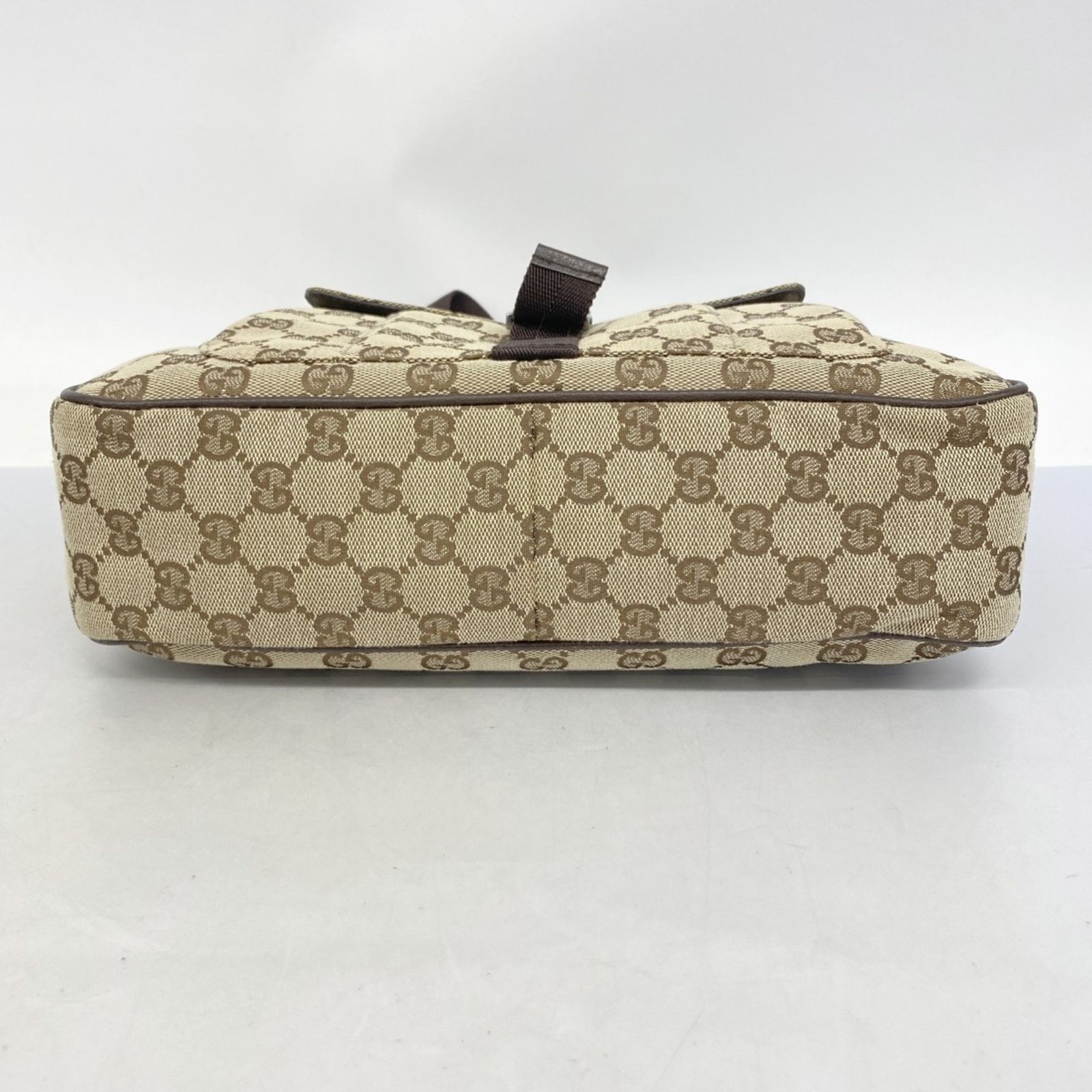 GUCCI ベージュキャンバスショルダーバッグ グッチ(Gucci) グッチ ショルダーバッグ GGキャンバス 131211