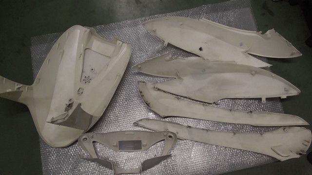 ディオ FI AF68-1400 の カウルセット 傷 1761089954 BRIGHTFACE_UK