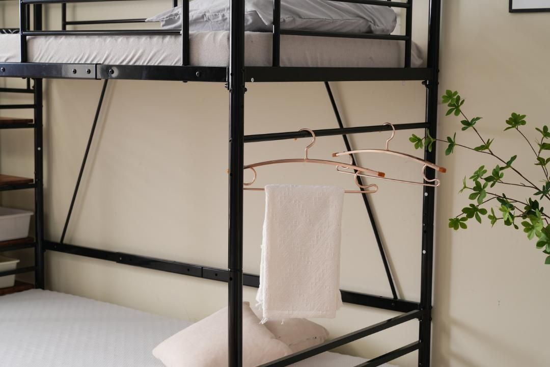 マットレス2個付】Sロフトベッド 階段付きパイプベッドシングル収納