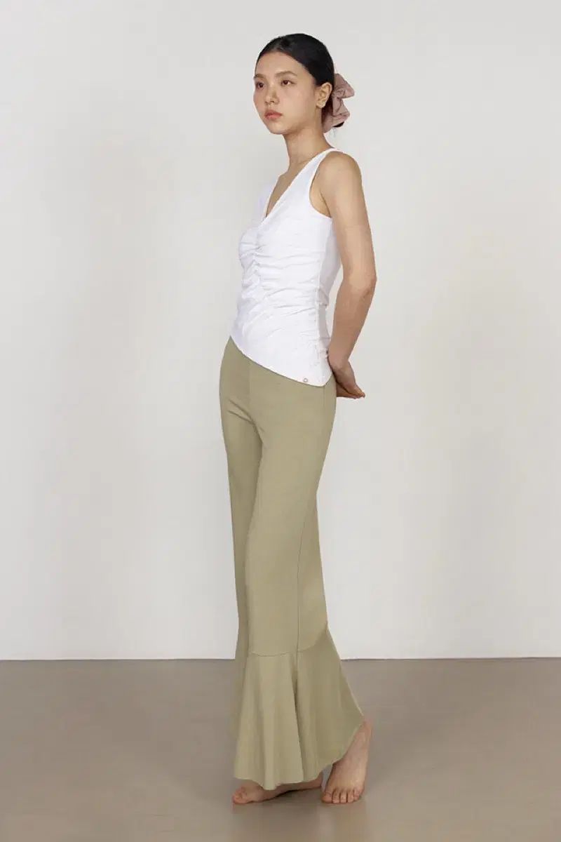 タグ付新品未開封LAVA♡スカーラチェックレギンスイエローL定価12100円