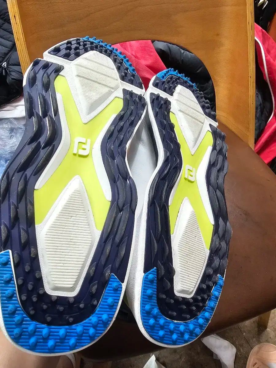 ゴルフシューズ ホワイト