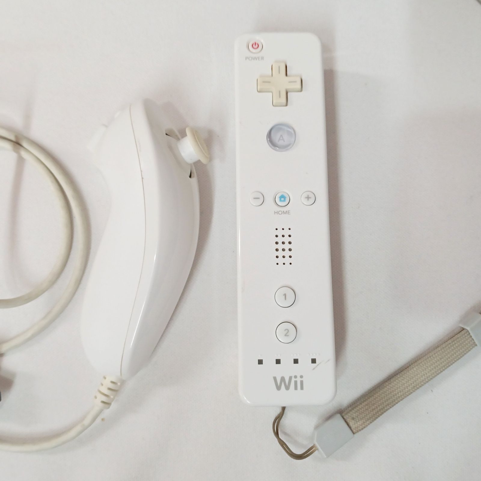 ♪ ニンテンドーWii 本体+リモコン2個+ソフト5本 その他 セット - メルカリ ♪ ニンテンドーWii 本体+リモコン2個+ソフト5本 その他 セット - メルカリ