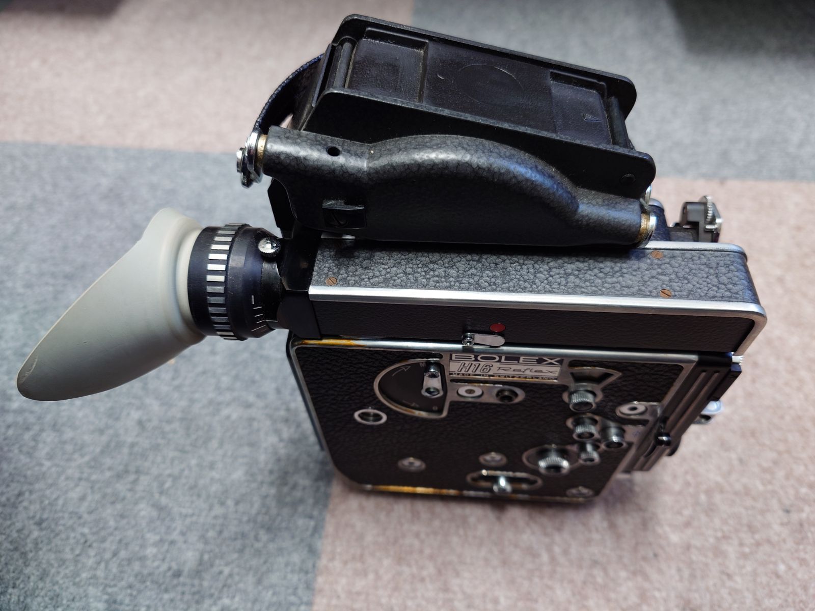カメラ BOLEX RX5 H16 Reflex ボレックス 16mm (ジャンク) - メルカリ