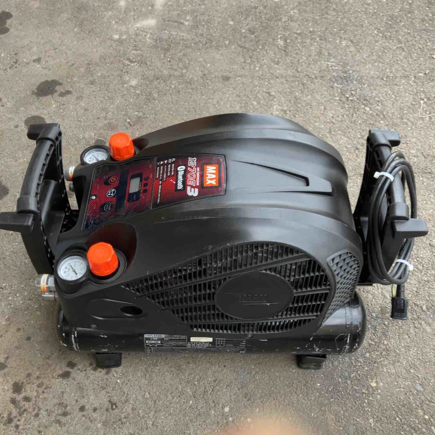 品 マックス MAX エアコンプレッサー AK-HH1270E3 ブラック 桶川店 BRIGHTFACE_UK