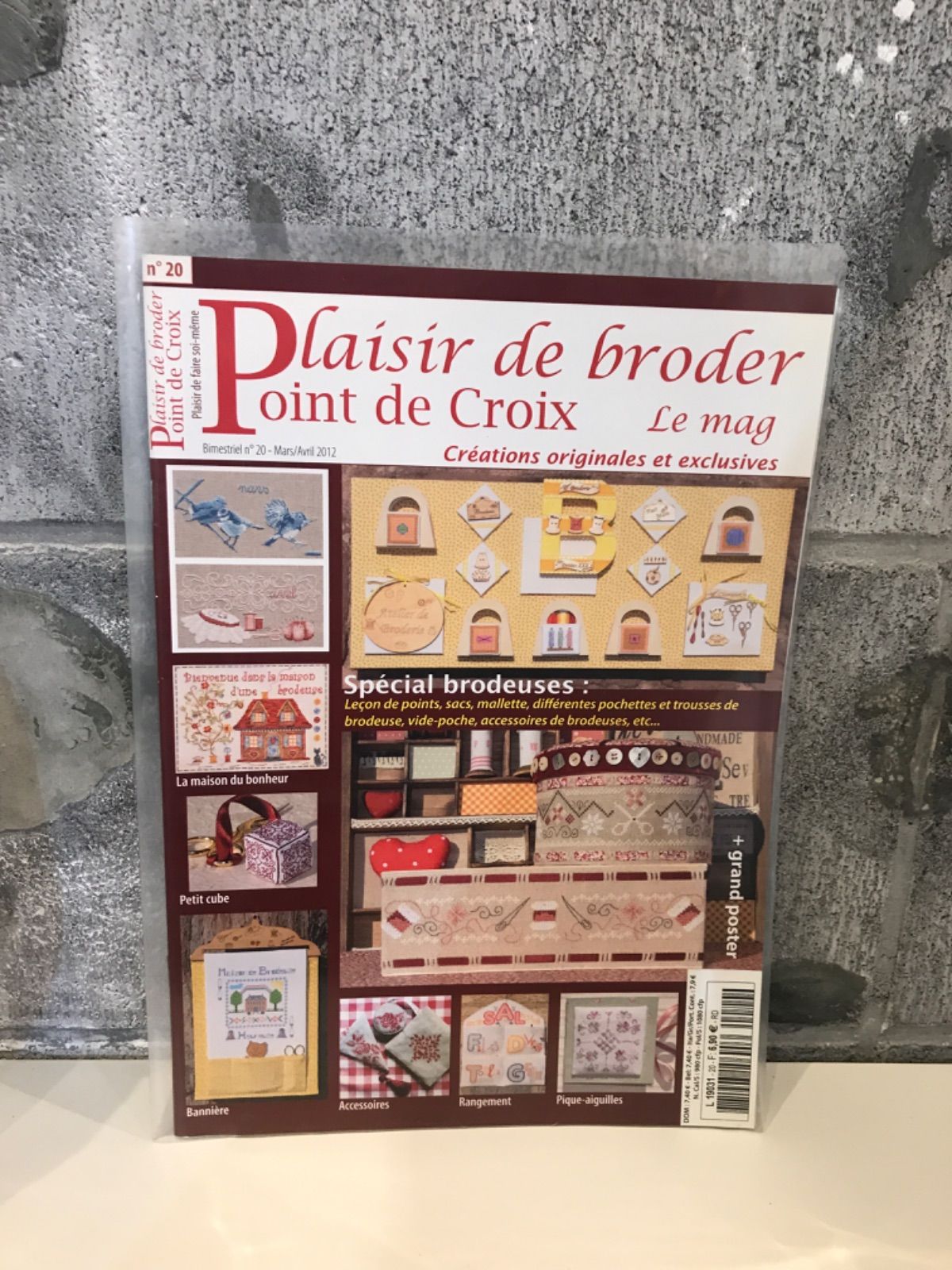 250271 Plaisir de broder Point de croix Nº20 刺繡