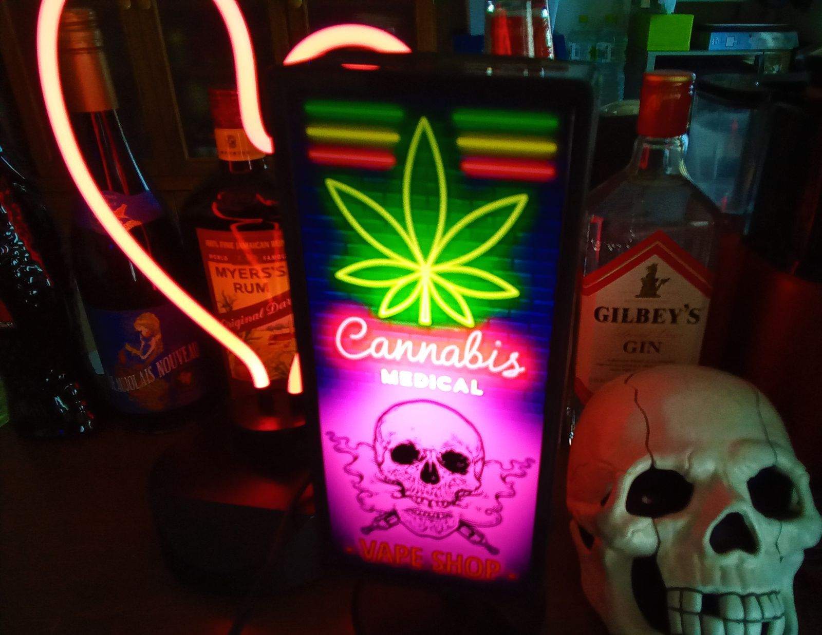 マリファナ 大麻 ガンジャ 葉っぱ サイン 看板 置物 雑貨 LED