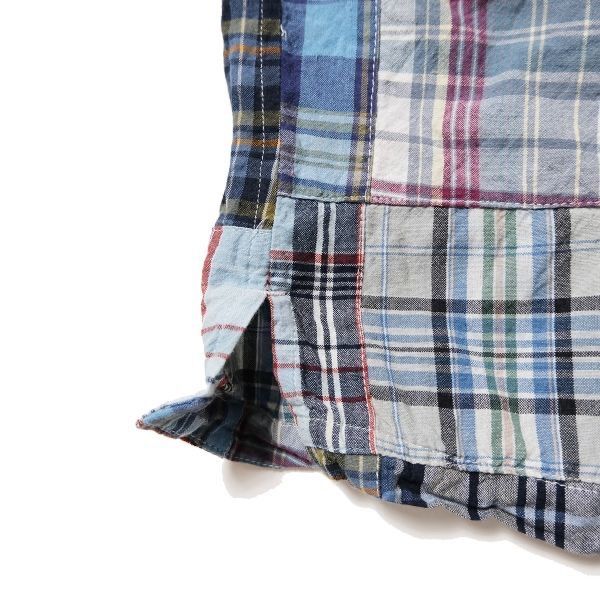 カシラc4ロゴ ダークブルー ベースボールキャップ と、フラボアの