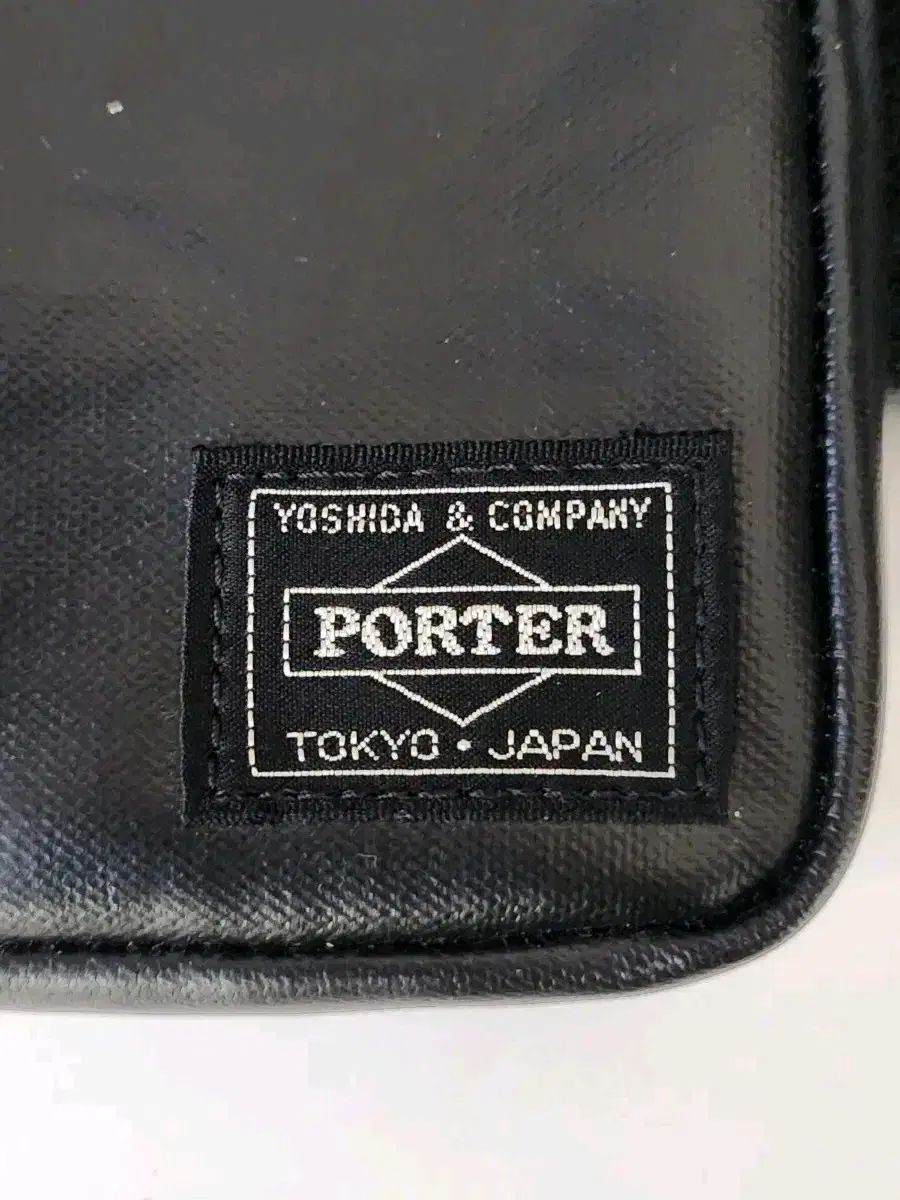 Porter フリースタイル ポーチ ブラック 707-08225