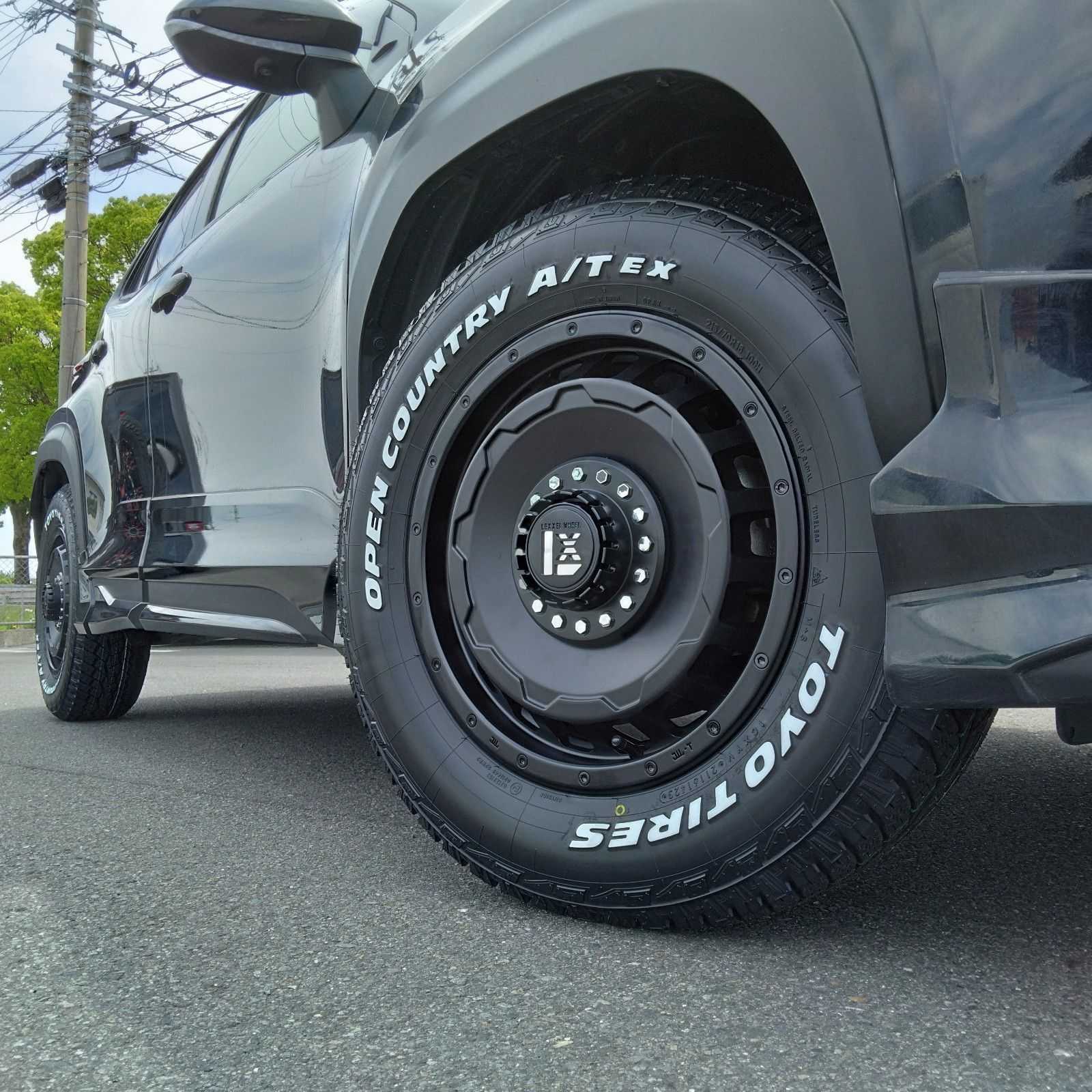 ヴェゼル ヤリスクロス ステップワゴン LEXXEL SwaGGer トーヨー オープンカントリー RT 215/65R16 タイヤホイール 16インチ