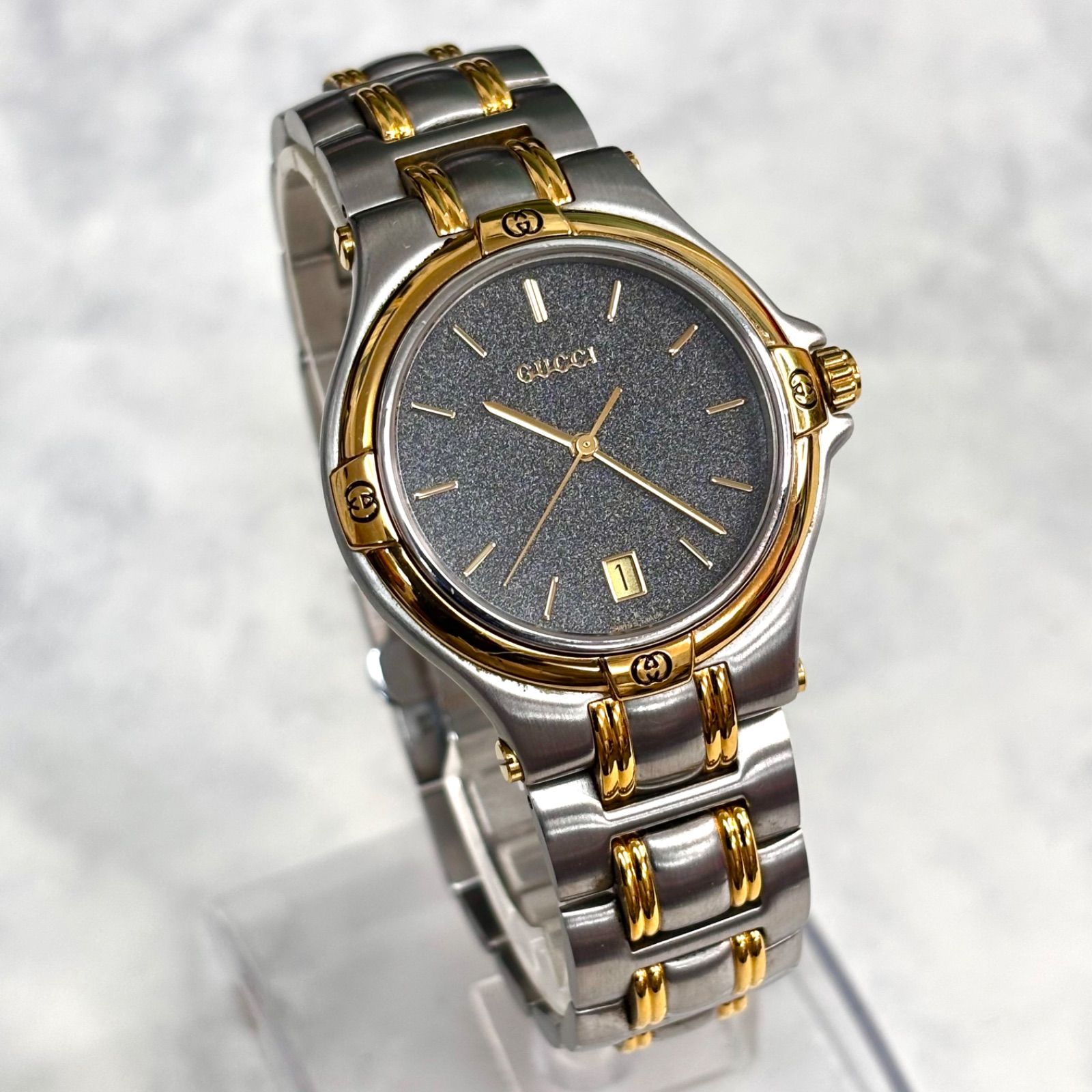 H様　GUCCI ゴールド/シルバー 稼働中 電池交換済 美品 9040M 15252211_1.jpg