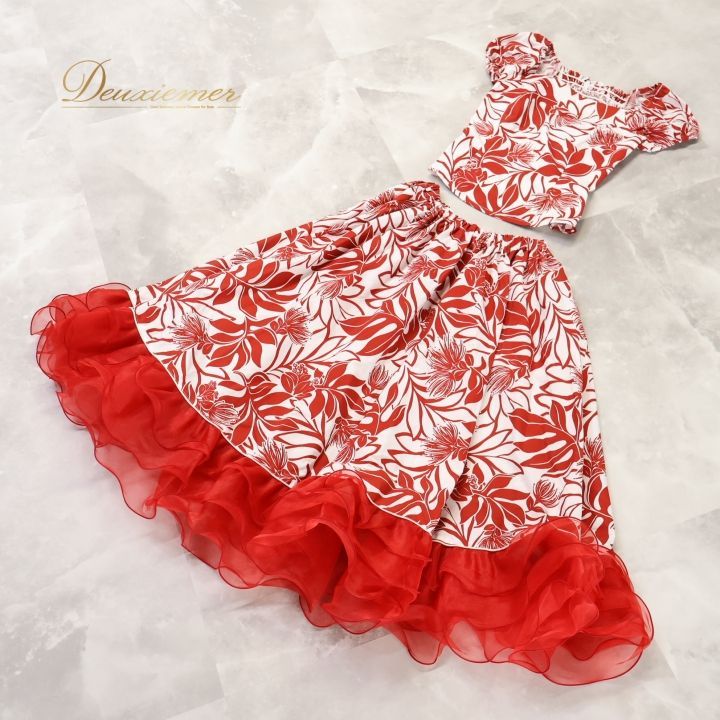 フラダンス 衣装 ツーピース ホワイト系 アロハ フラ ダンス 白 赤 花柄 セットアップ 上下セット 鮮やか アロハ フリル 華やか ハワイアン レフア柄 ALOHA STANDARDS ハワイアンプリント トップス スカート レッド系 LLC-HASEGAWATOSO_COM