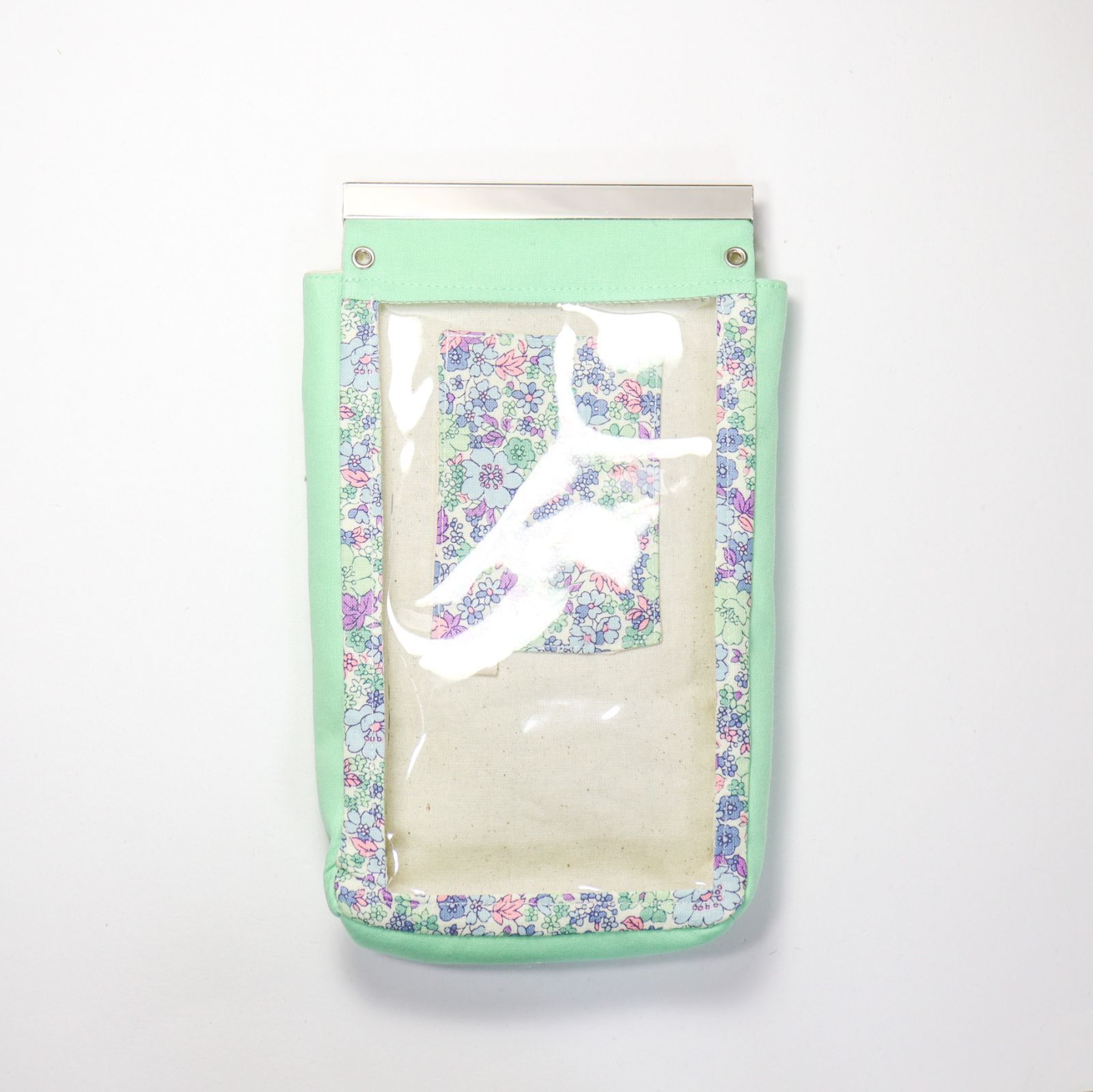 【ede.G】入れたまま操作可！ 直線口金のスマホポーチ リバティ エデナム緑