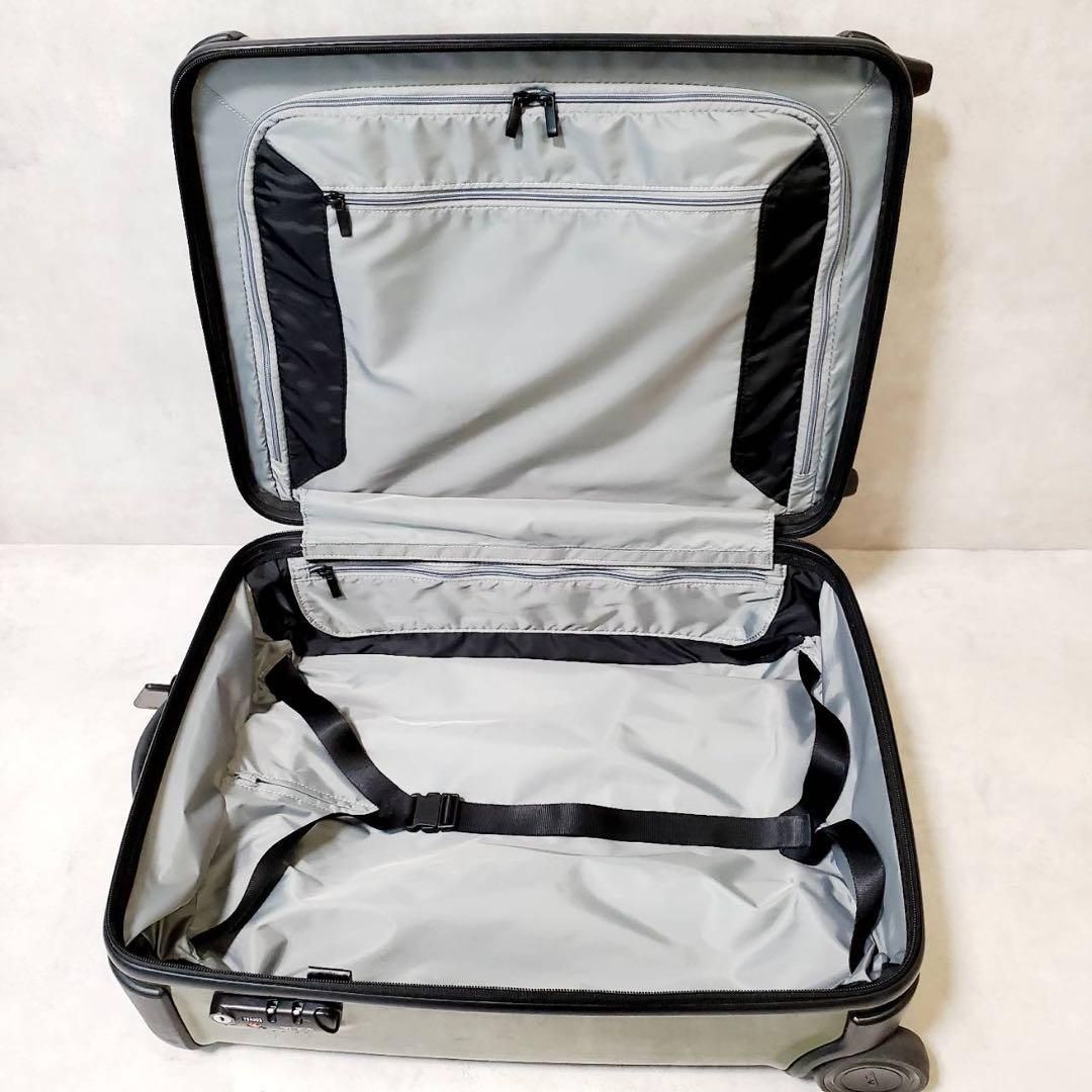 VAPOR キャリーケース