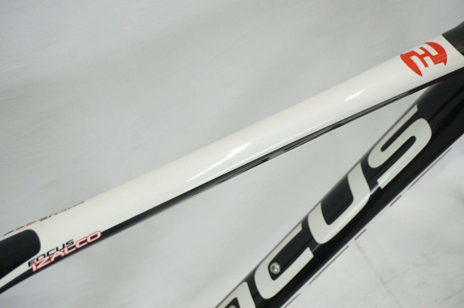 ジャンク FOCUS 「フォーカス」 IZALCO 2010年モデル フレーム