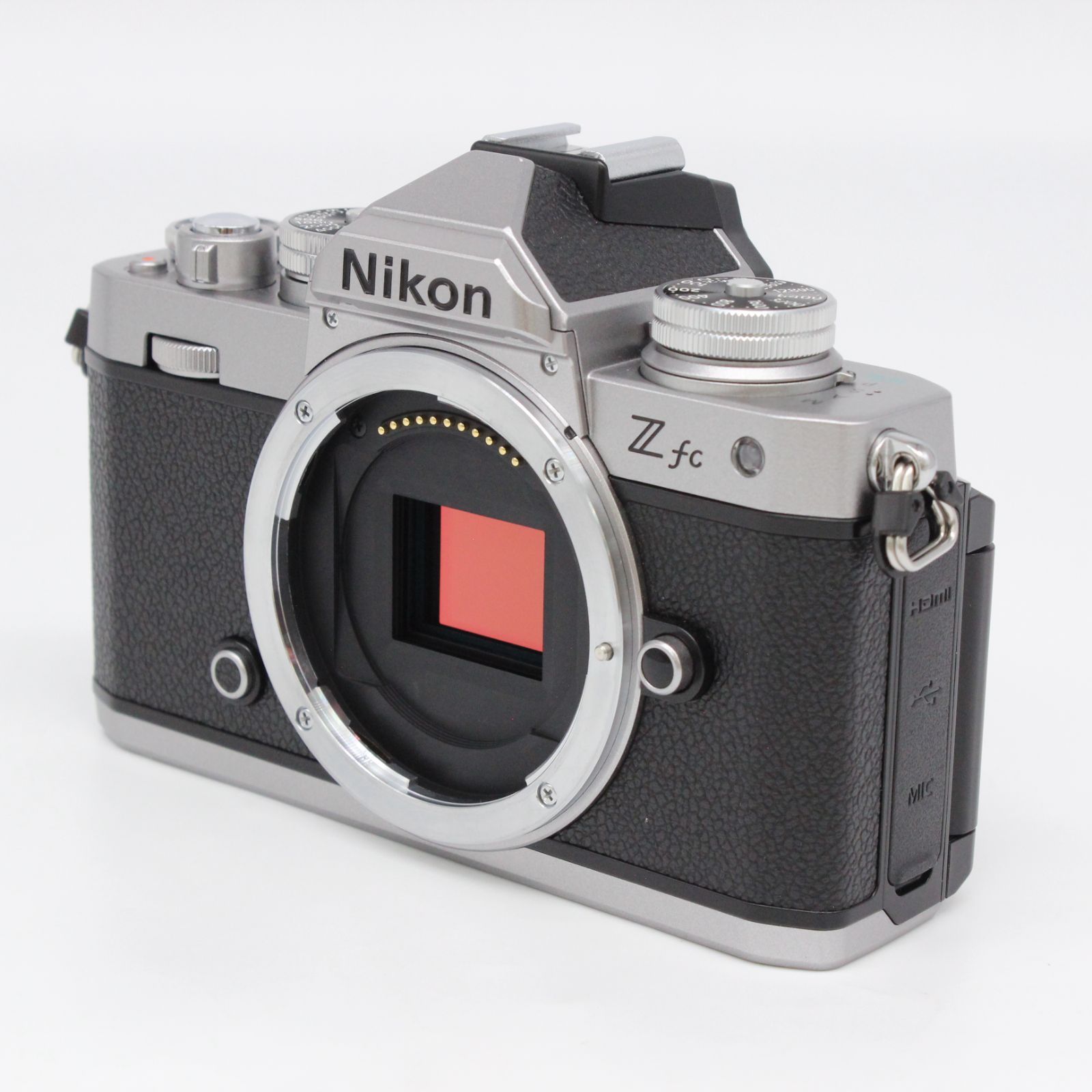 ショット数456回。☆新品級☆ Nikon ニコン Zfc ボディ シルバー