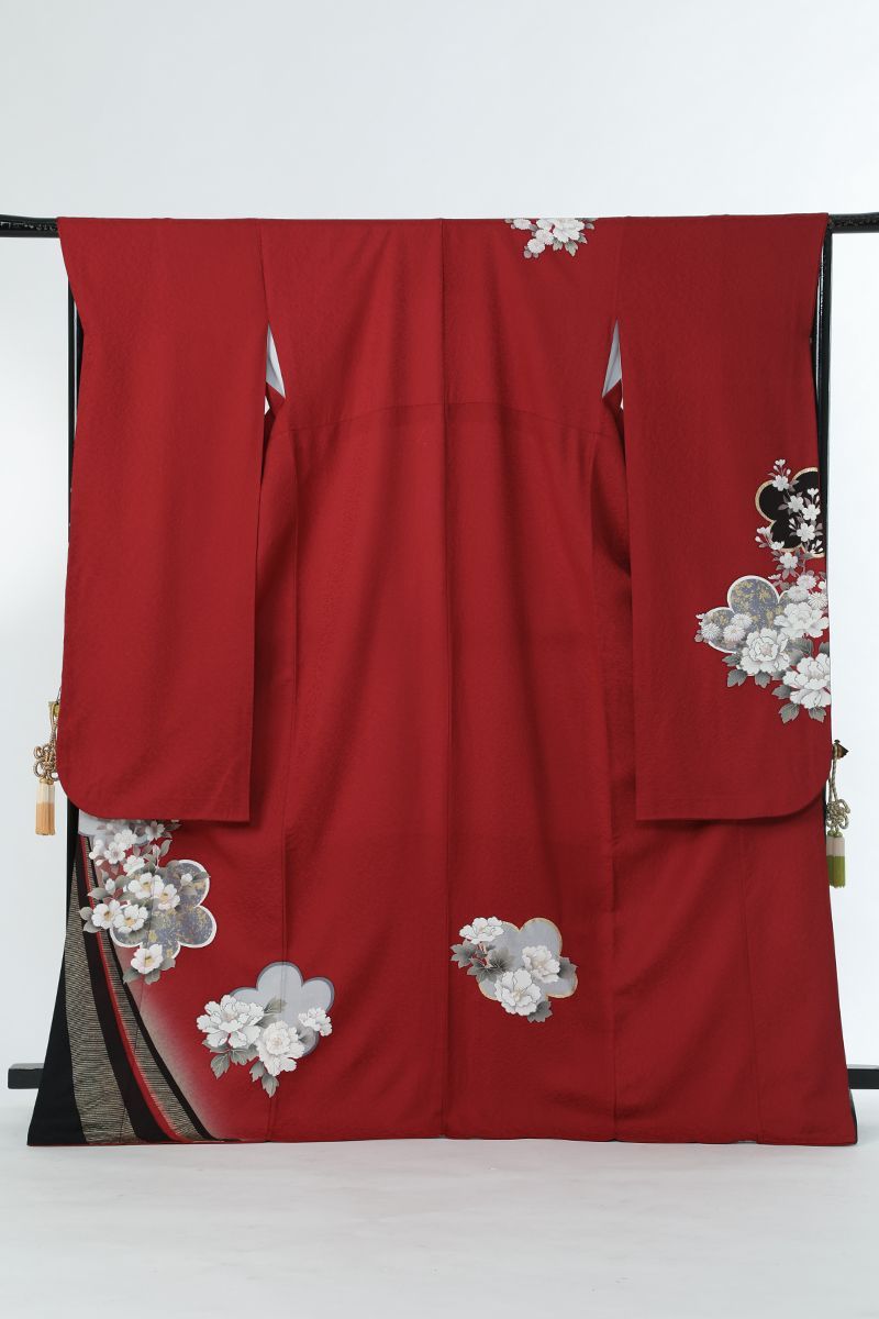 ワイン色 黒 桜 椿 牡丹 菊 梅 正絹 中振袖 MS756