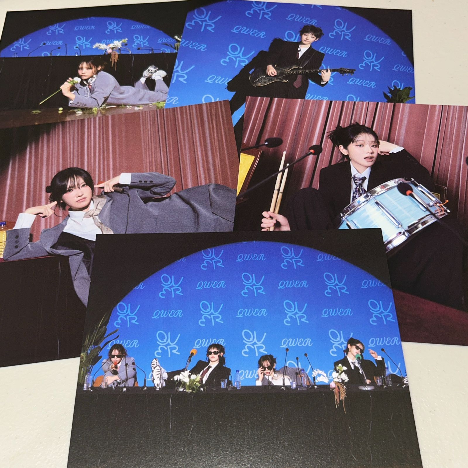 QWER 直筆サイン「Algorithm's Blossom」Algorhtym ver. - メルカリ