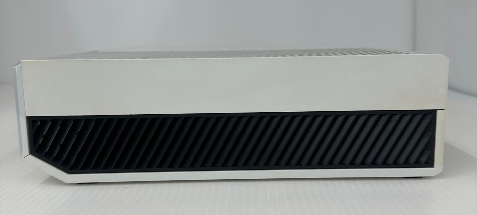 品 Microsoft マイクロソフト XBOX One 本体 1540 500 ホワイト 2506171 WWW_SMP1DAWEKUDUS_SCH_ID