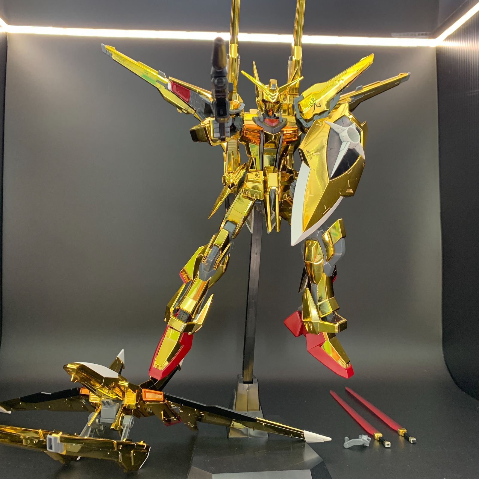 ガンプラ【品】 1/100 アカツキガンダム(オオワシパック ガンプラ【品】 1/100 アカツキガンダム(オオワシパック