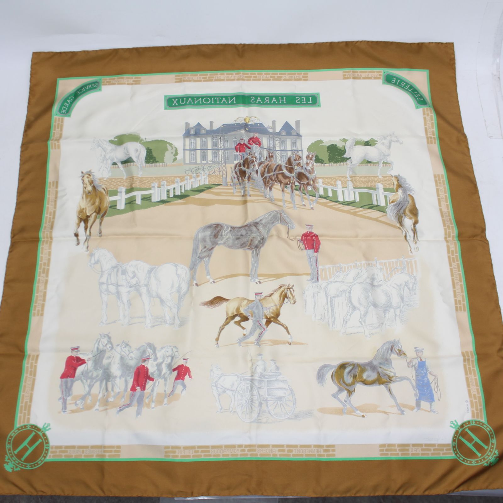 HERMES カレ90 LES HARAS NATIONAUX 国立種馬飼育場 エルメス HERMES スカーフ カレ90 LES HARAS NATIONAUX 国立種馬