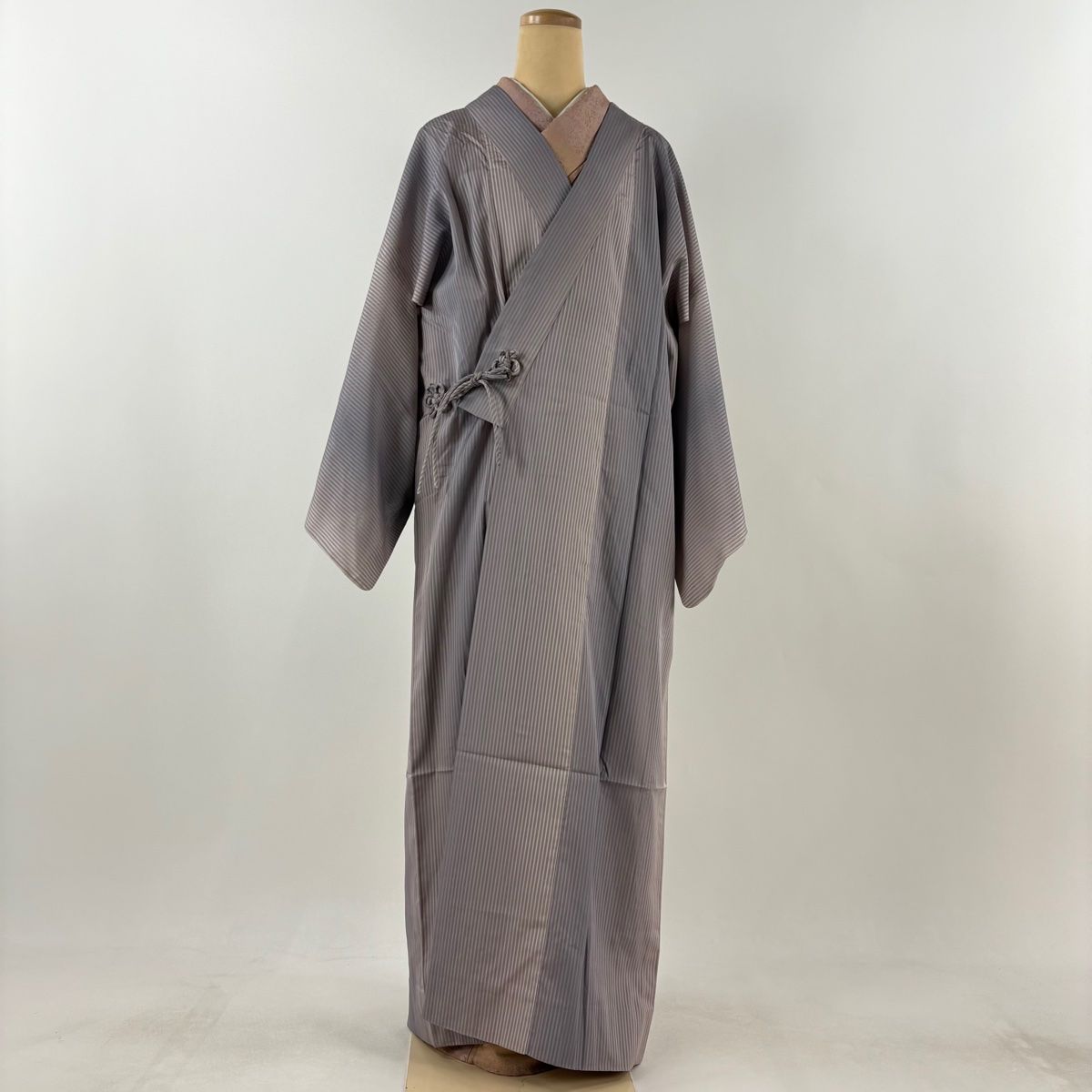 道中着 身丈139cm 裄丈71cm L 和装コート 縦縞 ぼかし 灰紫 正絹 秀品