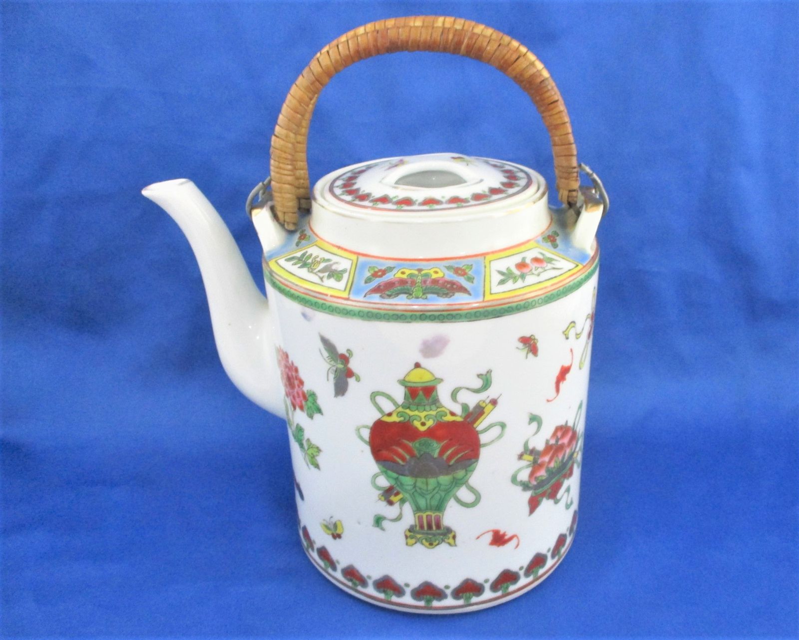 ◇中国古陶磁 中国景徳鎮 粉彩花蝶紋水注 急須 茶器 茶道具 文房 色絵