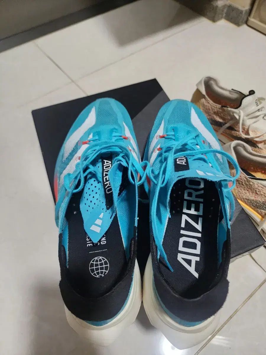 ADIZERO アンビション 蛍光色　24cm ADIZERO アンビション 蛍光色 24cm 24センチ ADIZERO アディゼロ