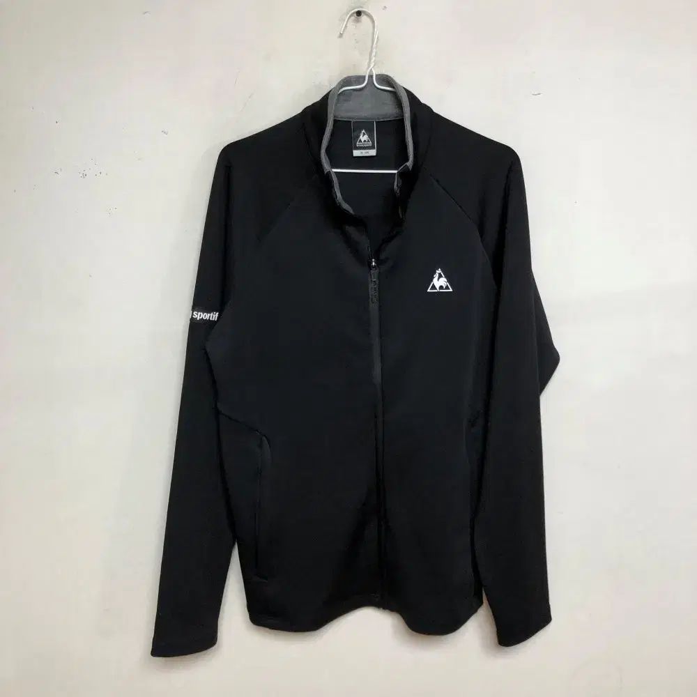 32005　ルコック　メンズ　ジップアップジャケット　黒　サイズＭ le coq sportif(ルコックスポルティフ) メンズ ジップアップ