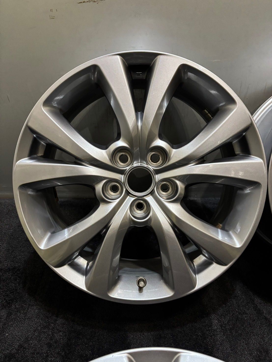 マツダ CX-30 純正 18インチ 7J 45 114.3 5H アルミホイール 4本 CX-5 CX-8 ガンメタ 2-K306