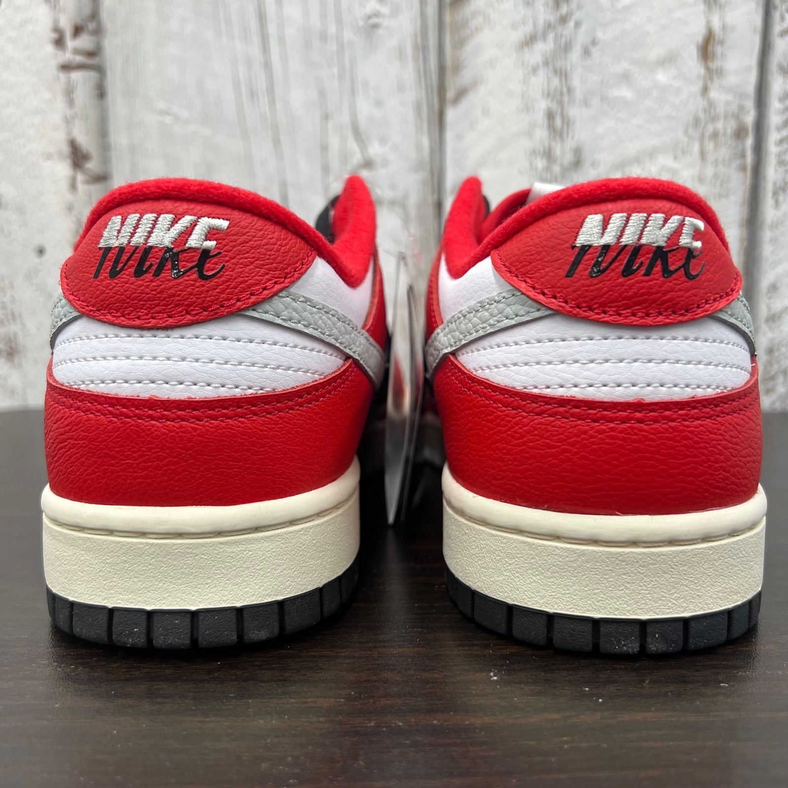 Nike Dunk Low Retro PRM 