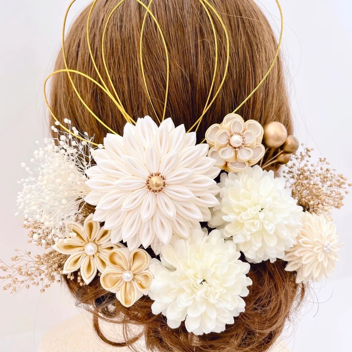 つまみ細工髪飾り【アイボリー×ホワイト】成人式 結婚式 七五三 和装