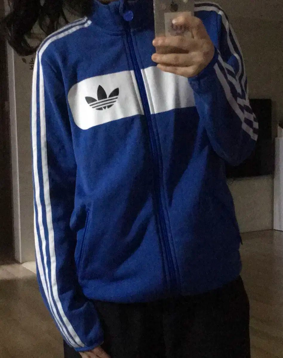 adidas アディダス ファイヤーバード ジャージ あのちゃん風 プリンターの色 必須アイテム 青