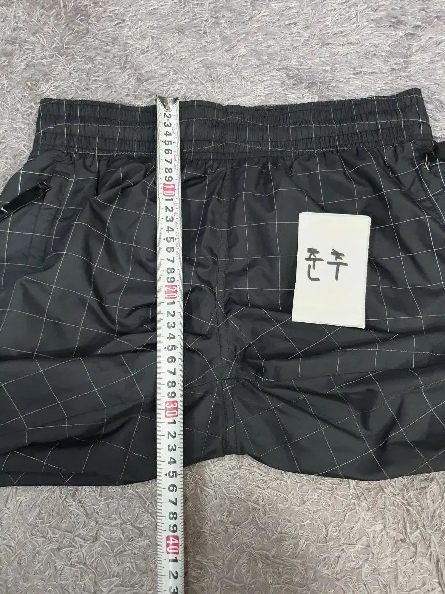 フラッシュ リフレクティブ