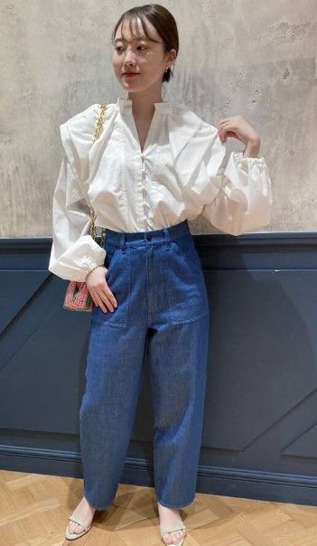美品　22SS IENA LA BOUCLE コットンタックスリーブブラウス 白 美品 22SS IENA LA BOUCLE コットンタックスリーブブラウス 白