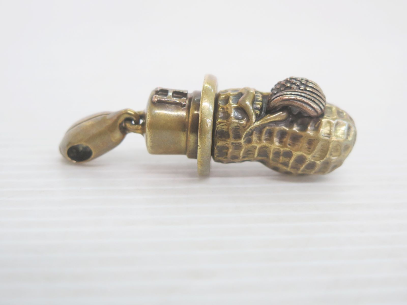 HUF×Peanuts-Co ハフ|ピーナッツカンパニー 20周年記念 Brass キーホルダー ネックレストップ WWW_WOWDIGSITE_COM