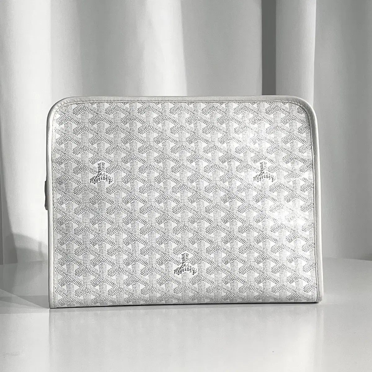 Goyard(ゴヤール) ジュバンス クラッチバッグ gm - メルカリ