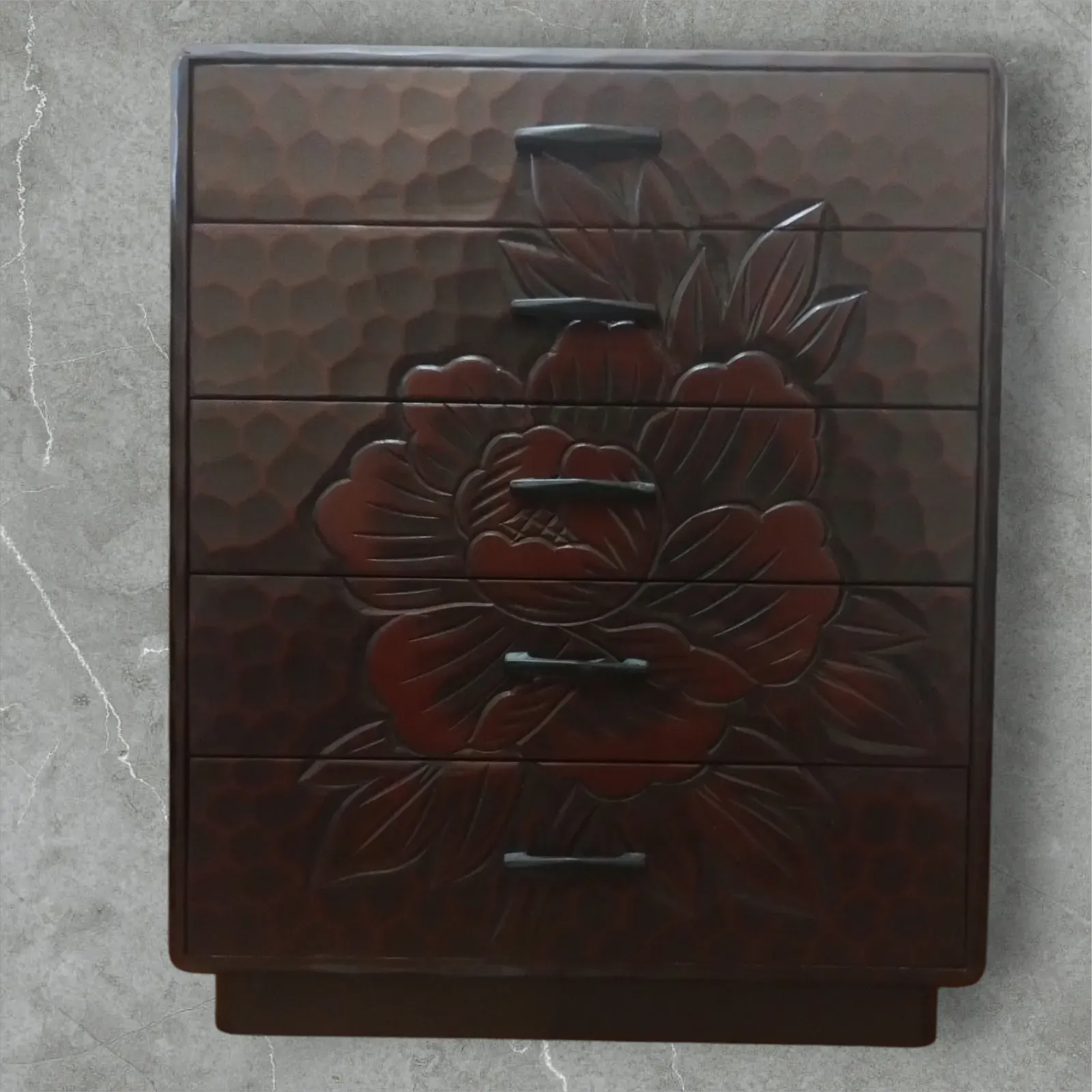 木製彫刻5段引き出し箪笥 鎌倉彫 木製彫刻5段引き出し箪笥 鎌倉彫 2025年最新】鎌倉彫チェストの人気