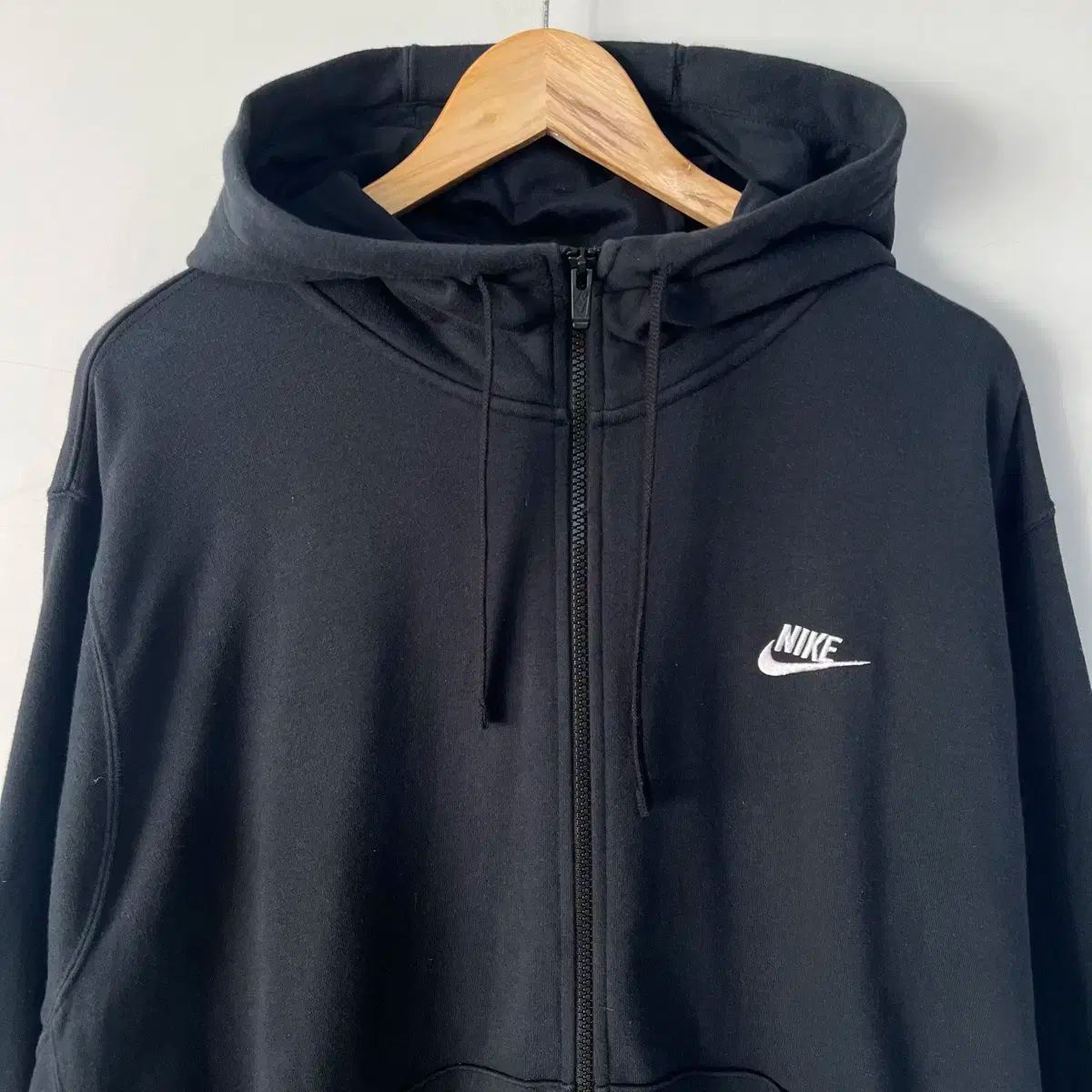 XL Nike(ナイキ） フード付き ジップアップパーカー ナイキ NIKE XL パーカー ジップアップ フード ロゴ Nike グレー XL フード付きパーカー