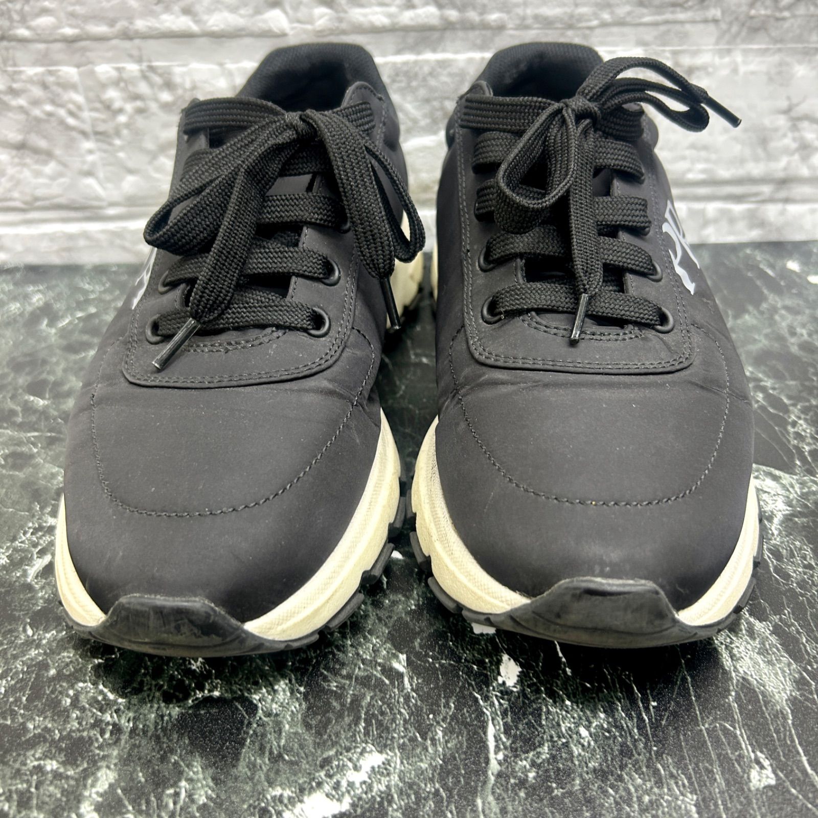 中古】PRADA ローカットスニーカー 4E 3483 25.5cm プラダ 黒 ブラック 【メンズ】 - メルカリ