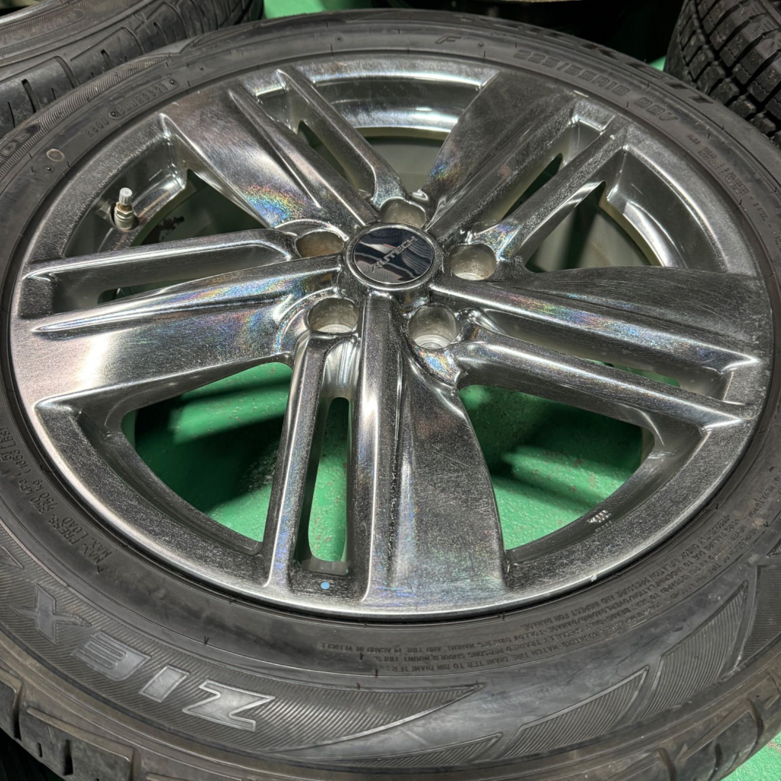 日産 E52 エルグランド 純正 18インチ 7.5j +55 PCD114.3 ファルケン