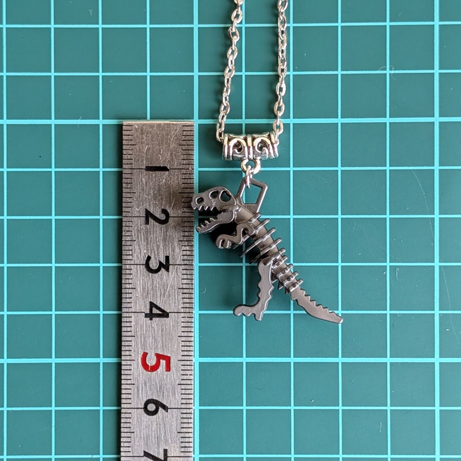 ★agnes b.★ Sport b. Dino 恐龍 メンズ ネックレス/送料込 ☆agnes b.☆ Sport b. 掠ら Dino 恐龍 メンズ ネックレス/送料込