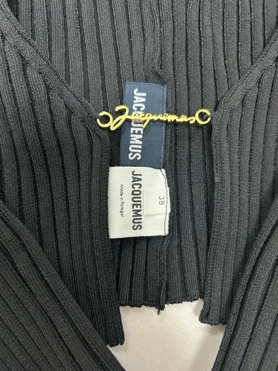 JACQUEMUS ジャックムス