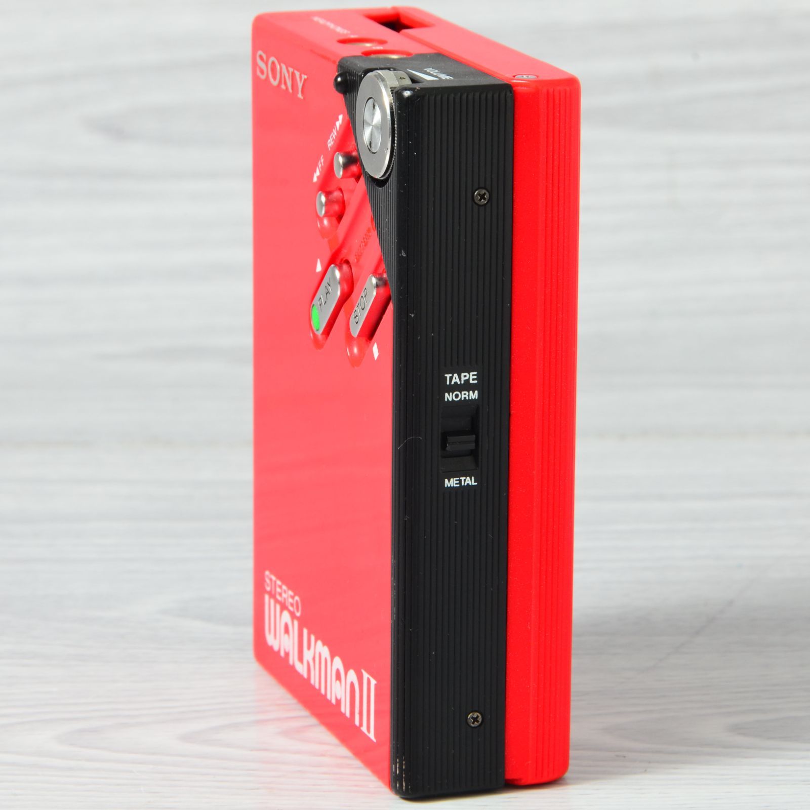 SONY WALKMAN WM-2 カセットウォークマン レッド 整備済 TY383