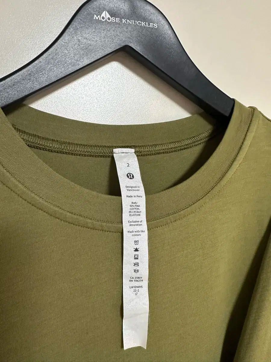 lululemon ルルレモン オリーブ グリーン ワンピース 2 サイズ この夏アメリカで 洗濯のみ