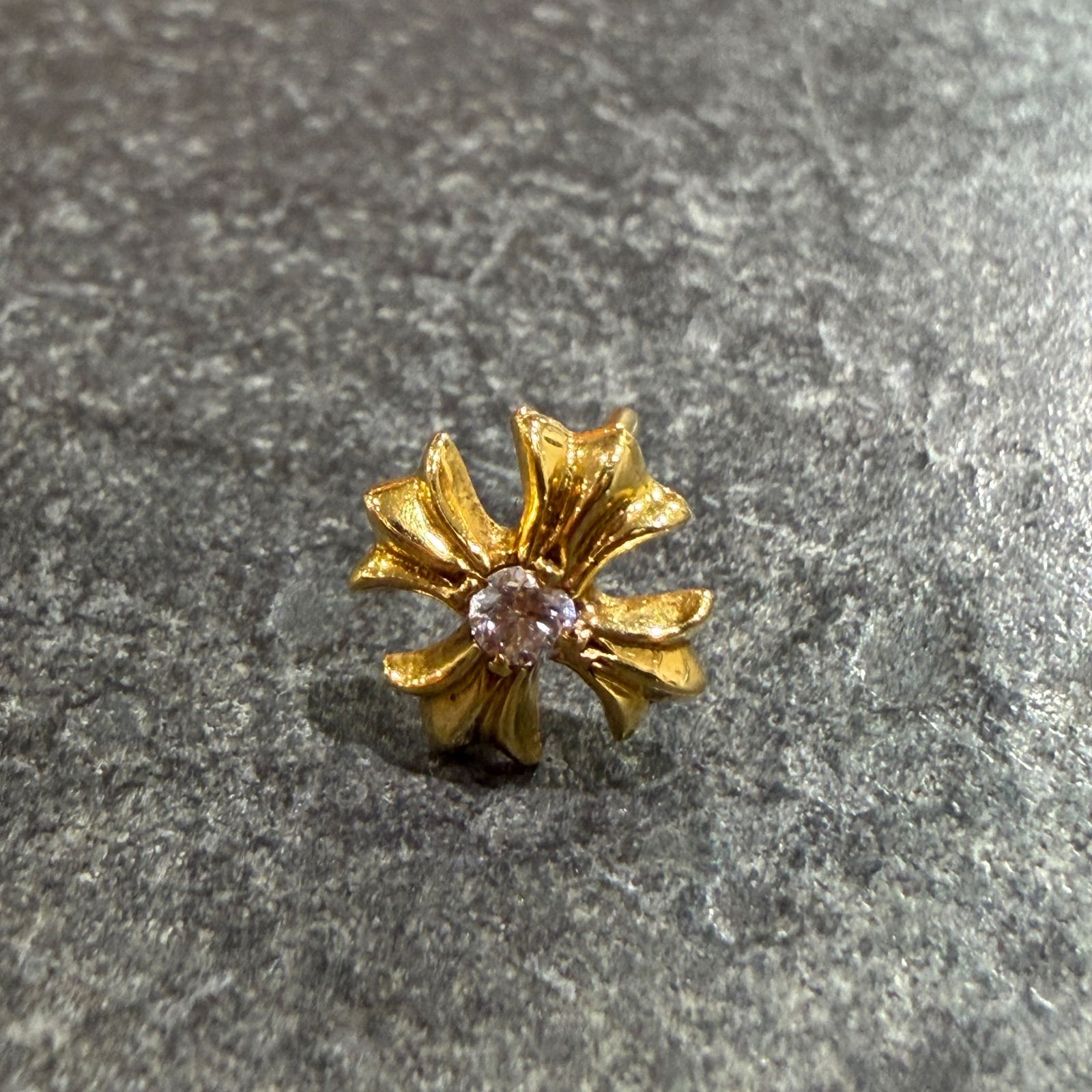 Chrome Hearts No2 CH プラススタッドピアス22K 片耳 中古 CHROME