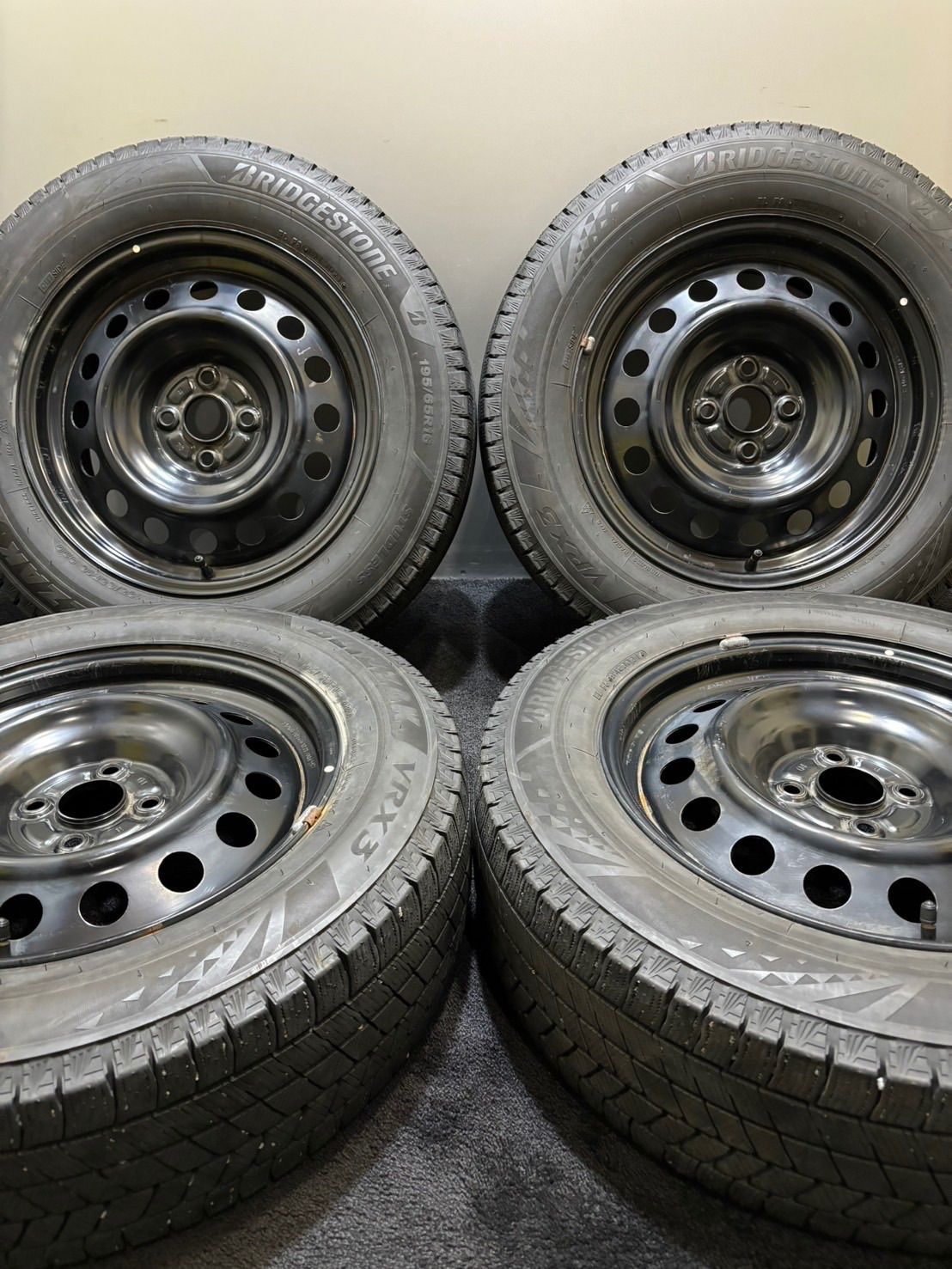 純正スチールホイールとVRX3です！ BRIDGESTONE(ブリヂストン) TOPRUN