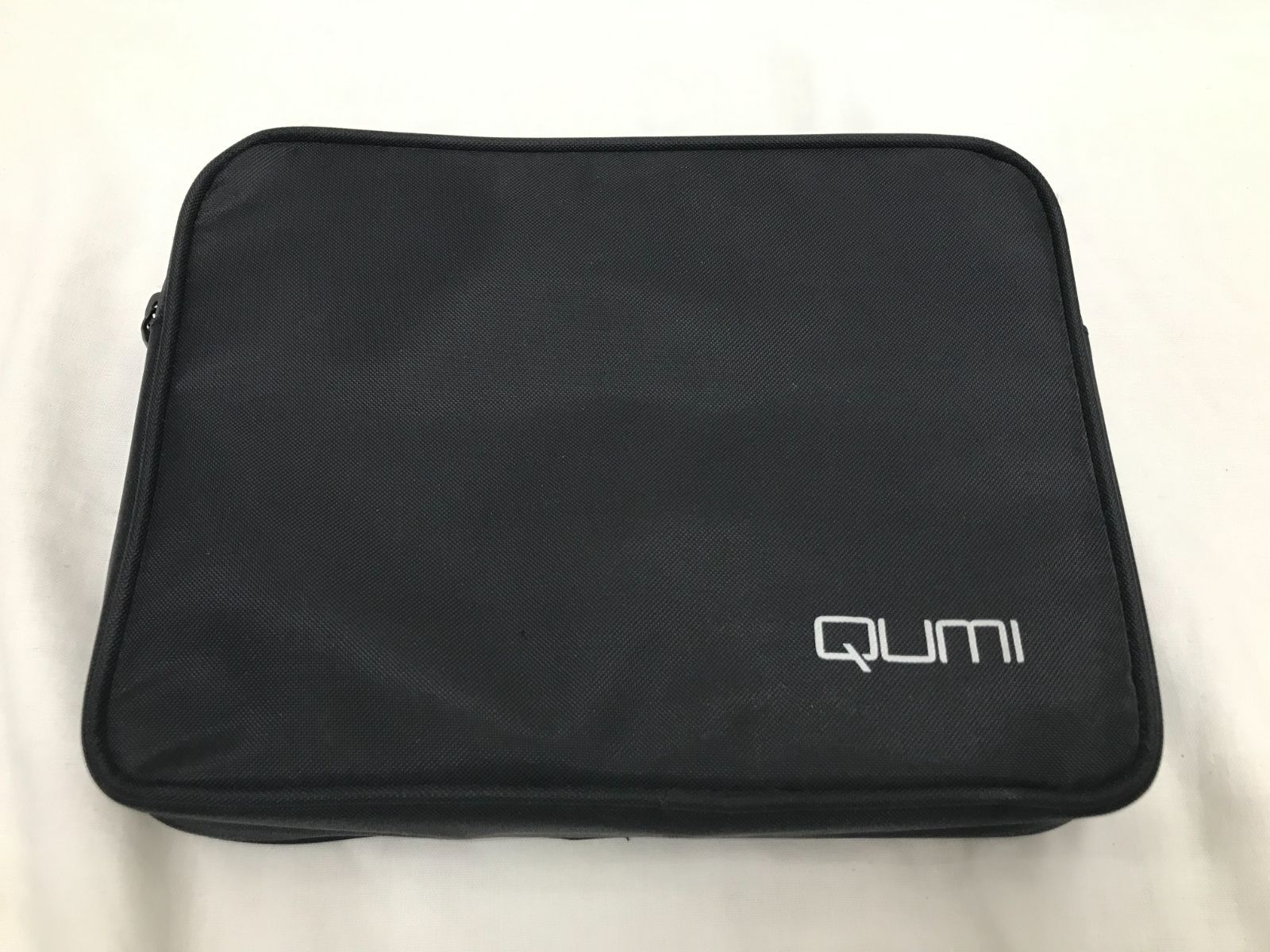 トム少佐様専用】QUMI Q6-BK 小型プロジェクター - メルカリ